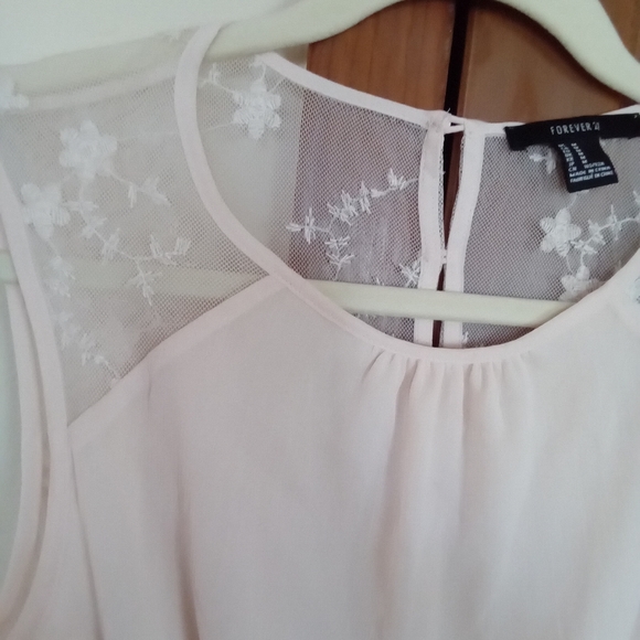 Forever 21 size medium chiffon dress - Picture 2 of 4